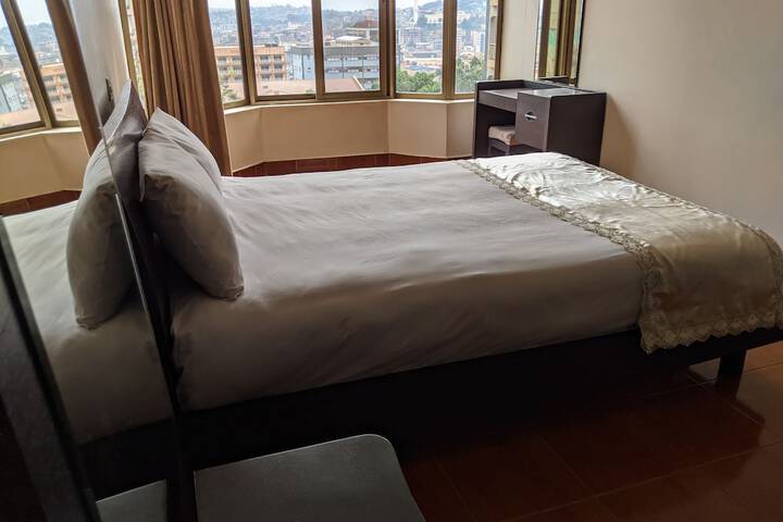Room 19 of 71