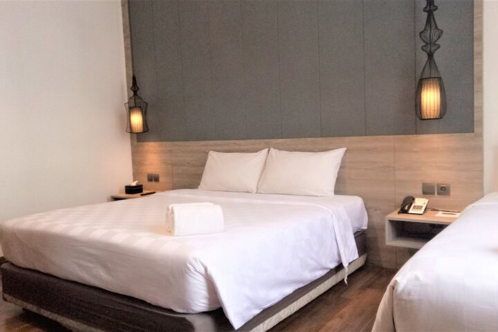 Room 7 of 43