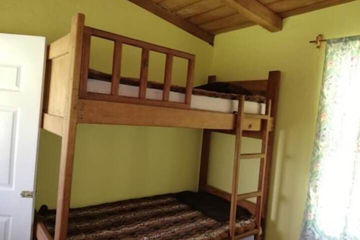 Room 11 of 18