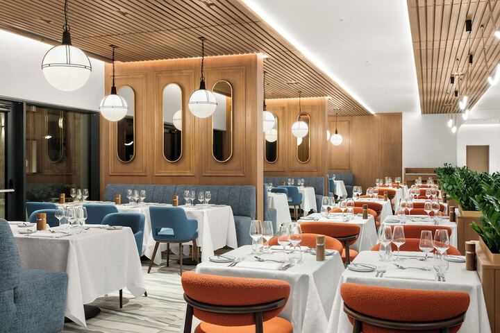 Dining 130 of 148