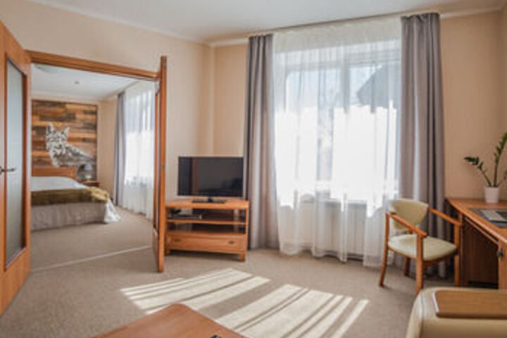 Room 21 of 44