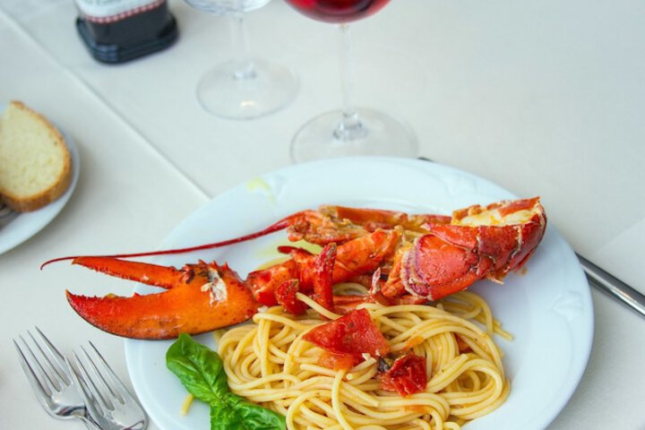 Dining 115 of 178