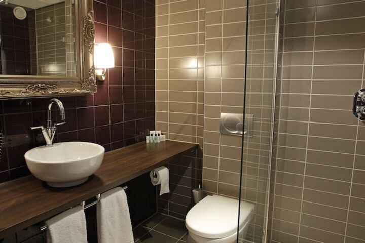 Bath Photo