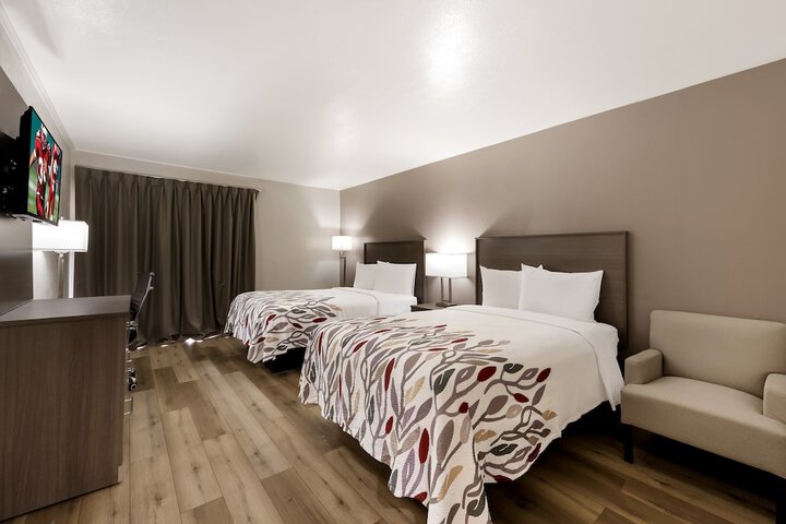 Room 18 of 34