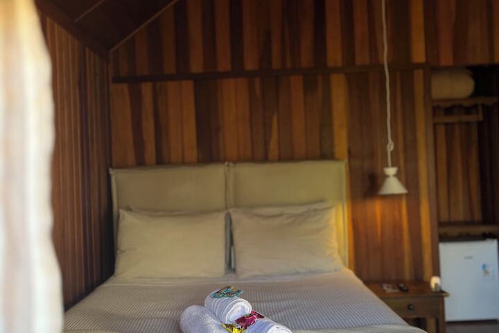 Room 10 of 39