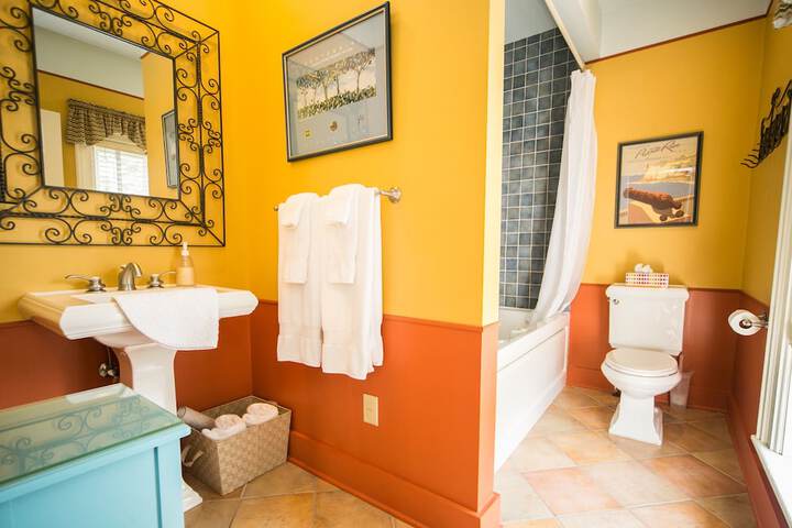 Clean Restrooms