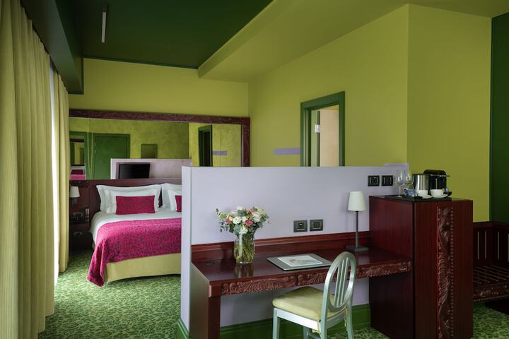 Room 26 of 123