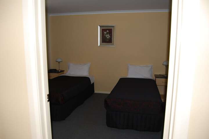 Room 17 of 81