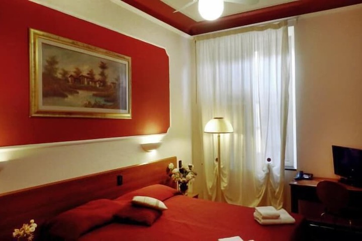 Room 22 of 54