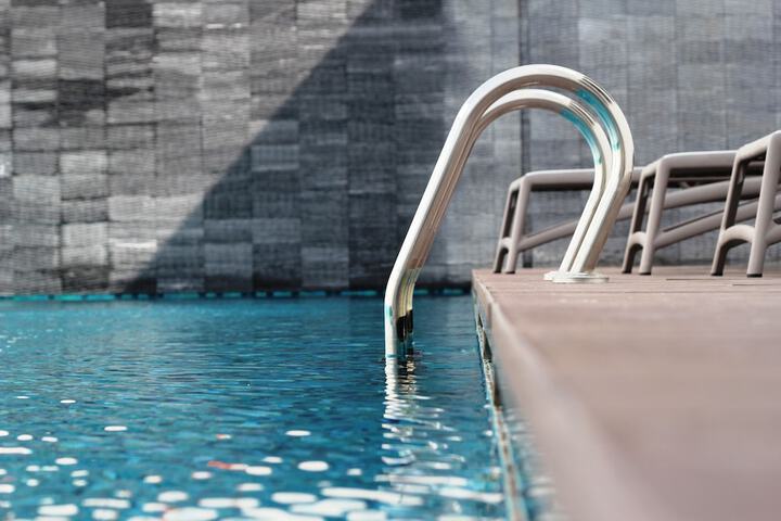 Pool 34 of 51