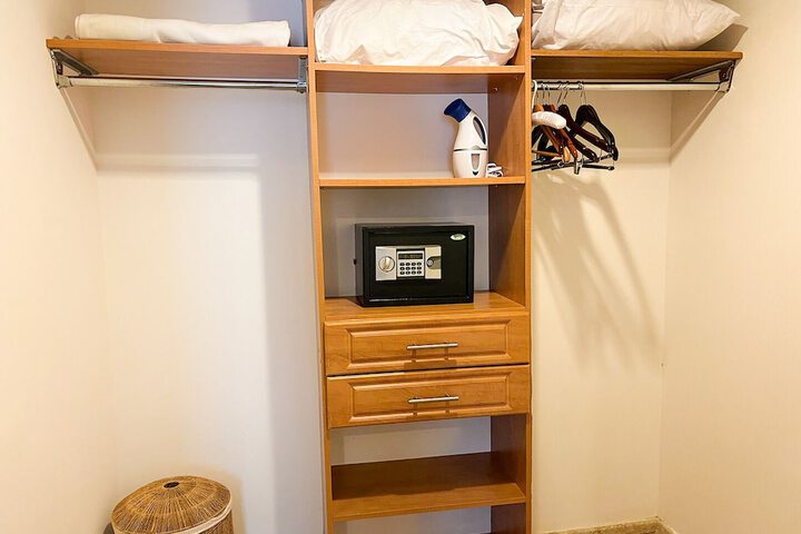 Room 47 of 219