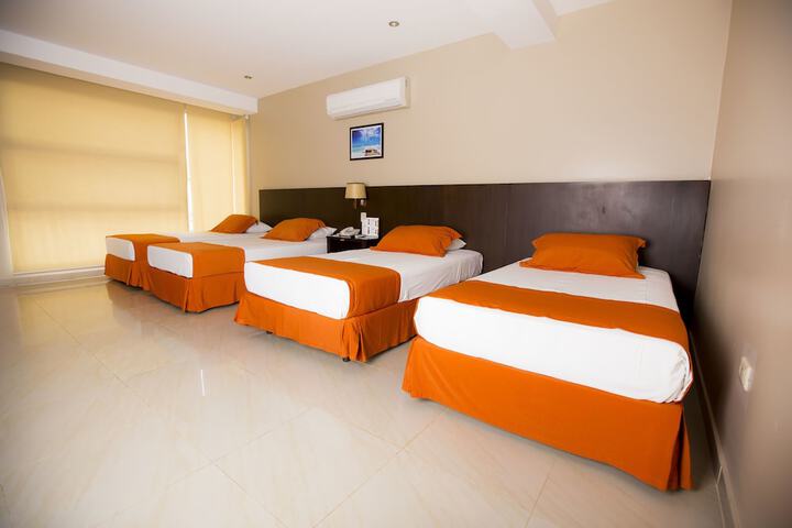 Room 2 of 34