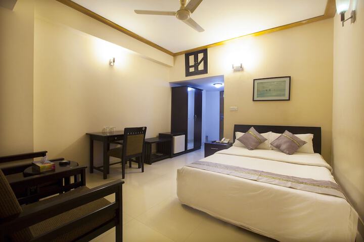 Room 19 of 36