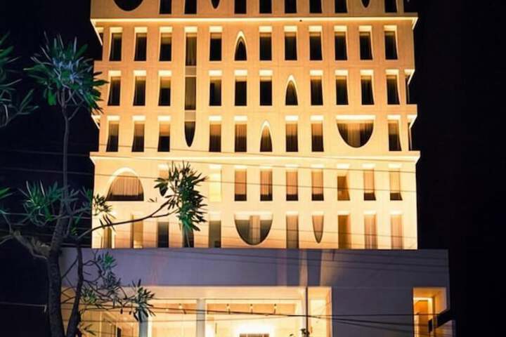 ARTOTEL Leguna Magelang