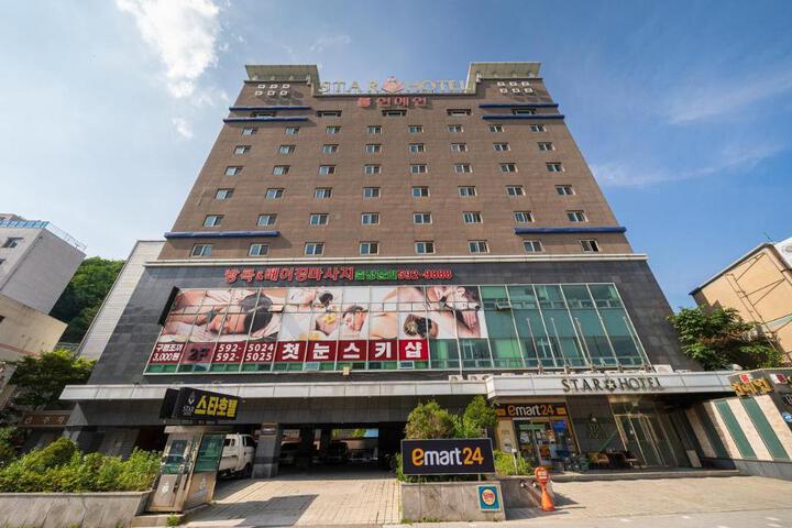 Jeongseon Star Hotel