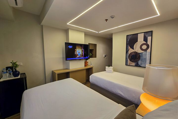 Room 21 of 119
