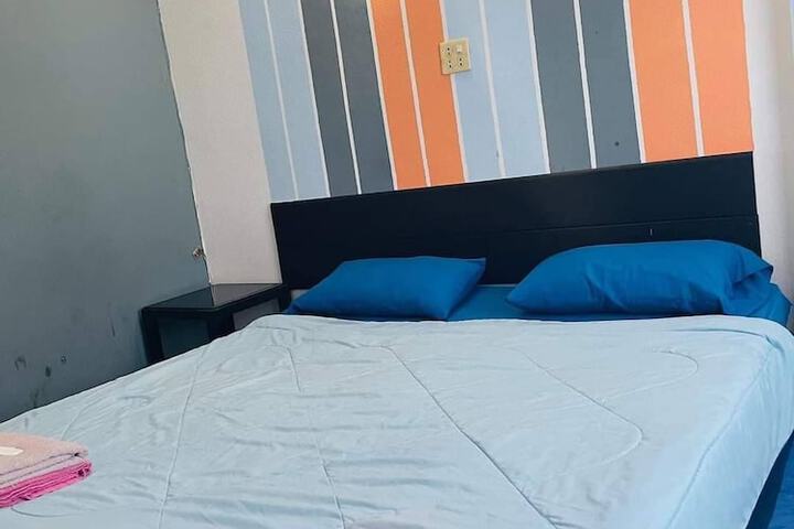 Room 3 of 12