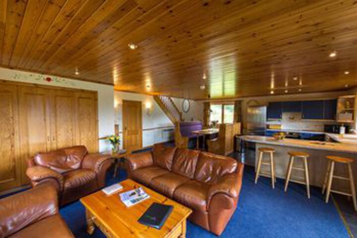 Room 7 of 15