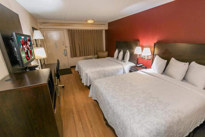 Deluxe 2 Double Beds (7 of 12)