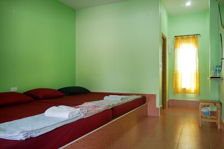 Room 3 of 17