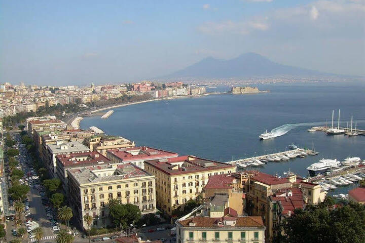 Regina Napoli