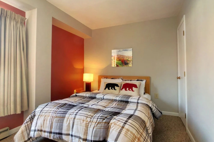 Room 2 of 23