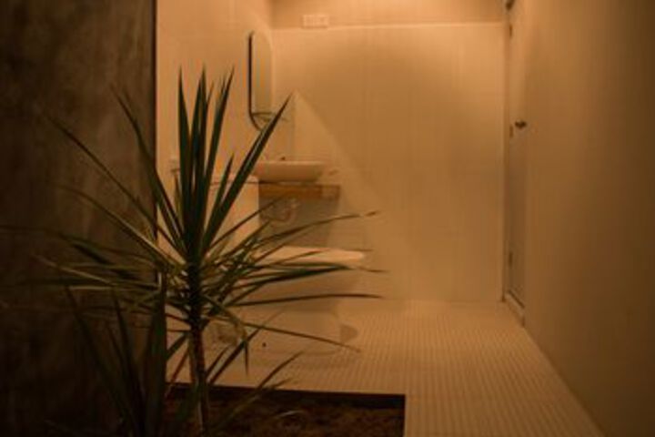 Room 3 of 23
