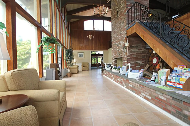 SEASHORE PARK INN
