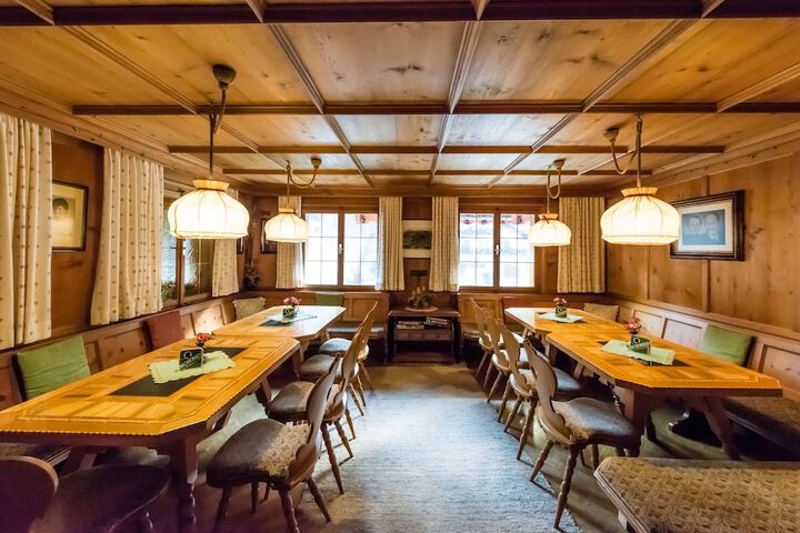 Dining Photos