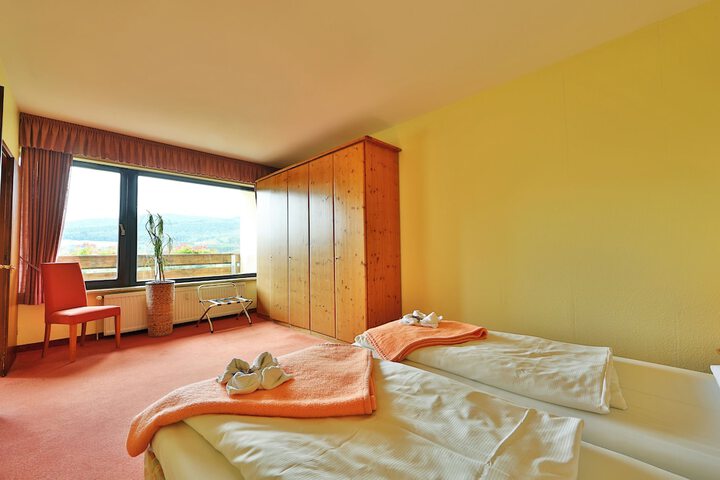 Room 13 of 51