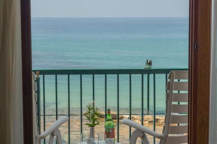 Terrace/Patio 19 of 46