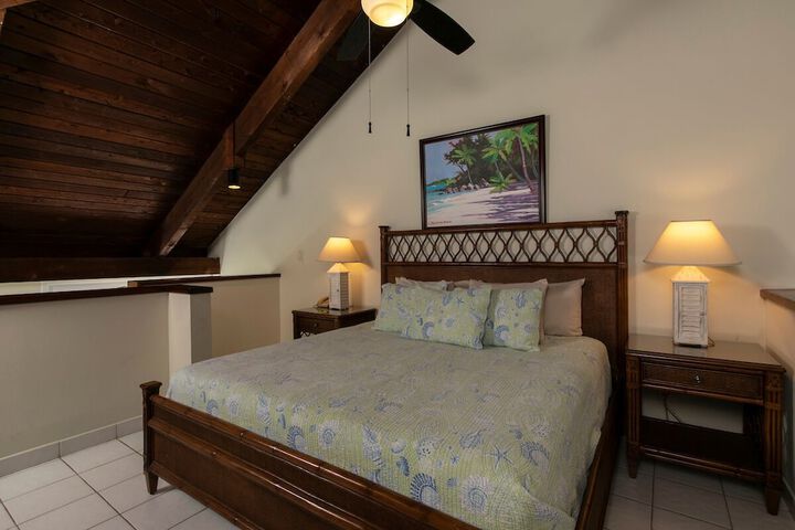 Room 9 of 186