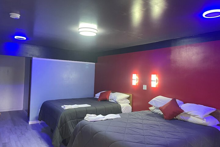 Economy Double Room 2 Double Beds (3 of 9)