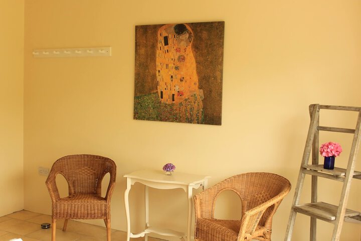 Room 10 of 10