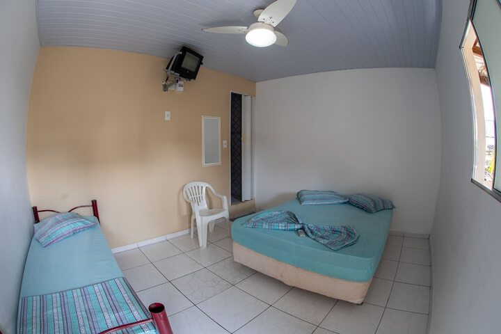 Room 14 of 16