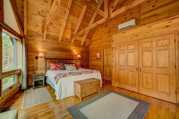 Room 2 of 19