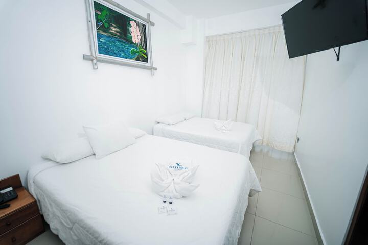 Room 42 of 79