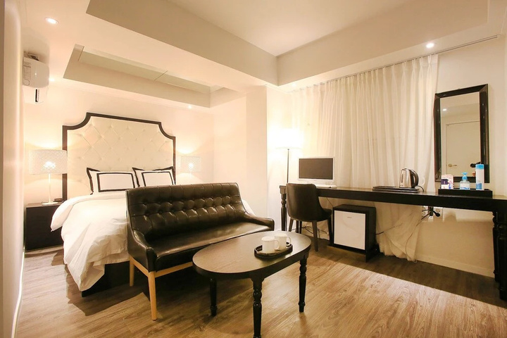 guest_rooms