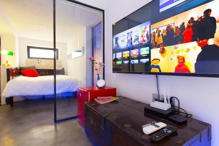 Room 13 of 258