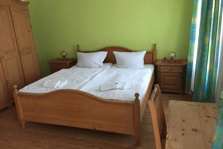 guest_rooms