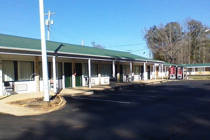 Property Grounds 20 of 23