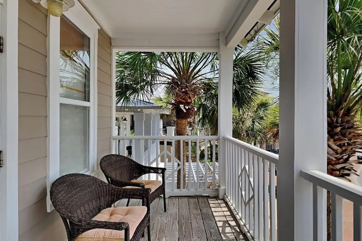 Terrace/Patio 7 of 23