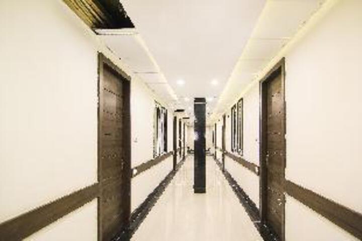 Hotel Interior 7 of 20