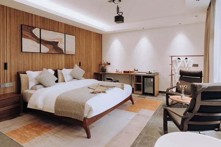 Room 39 of 163