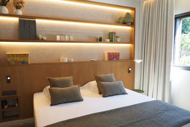 Room 50 of 217