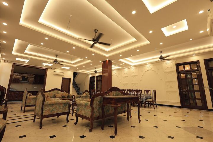 Hotel Interior 8 of 49