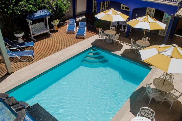 Hotel with Pool