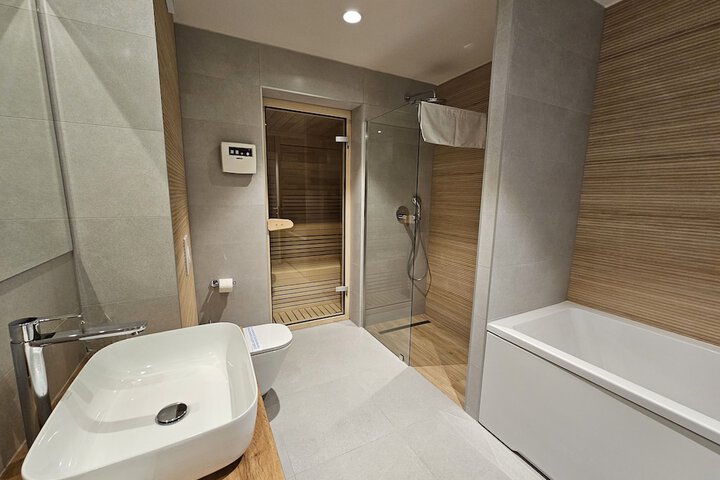 Room 35 of 57