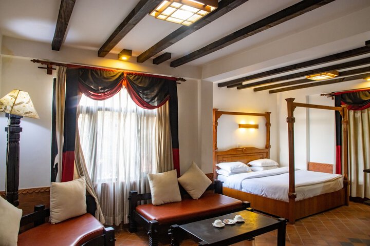 Room 4 of 29