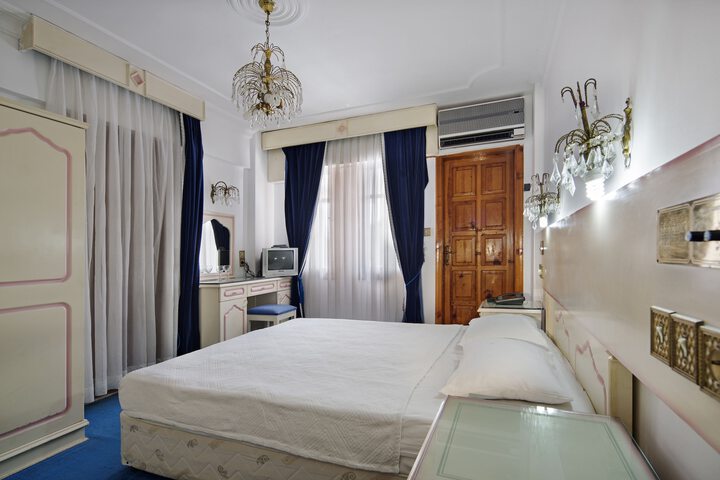Room 20 of 60